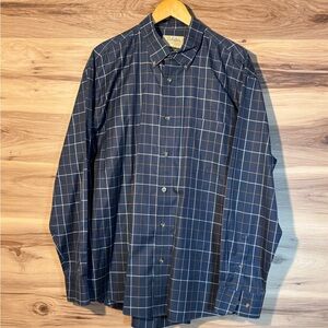 Magellan navy blue long sleeve shirt size XL.